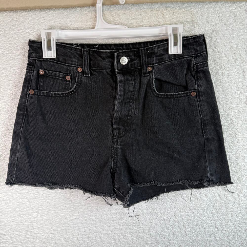 Gianni Bini womens size 28 black cut off shorts 100% cotton denim
